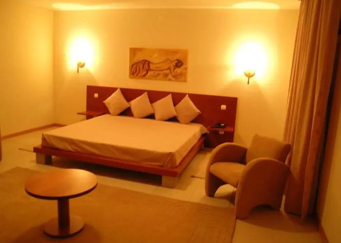 Pombeira Hotel