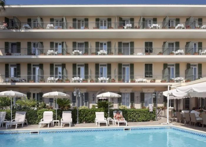 Hotel Paradiso