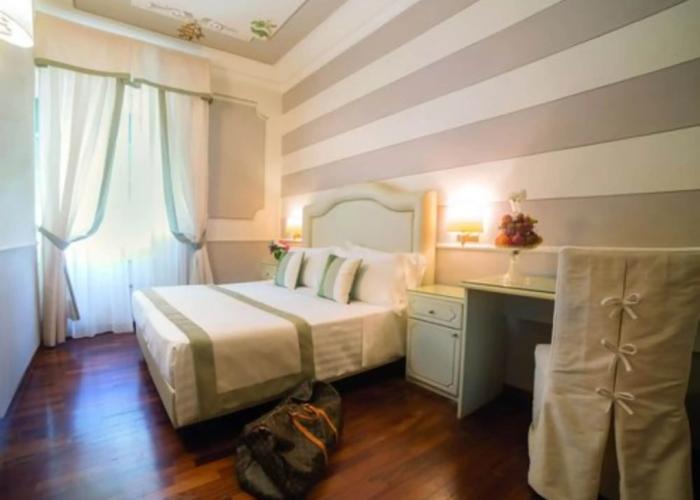 Hotel Jolanda