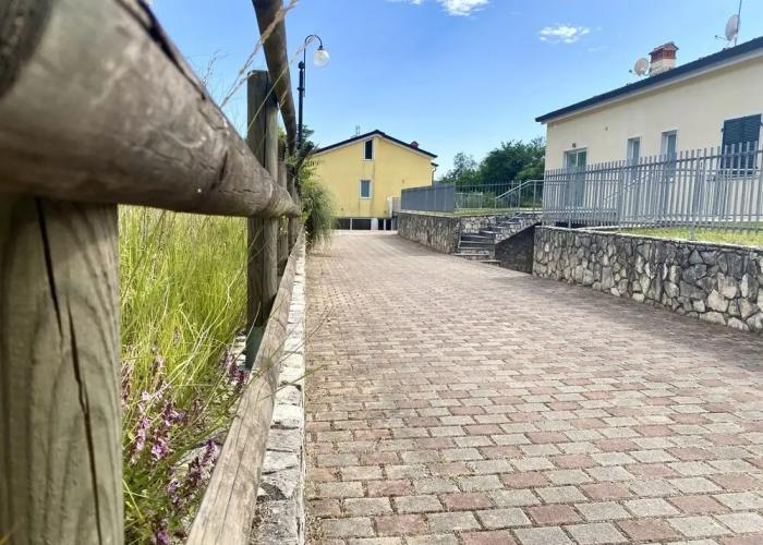 Le Village Sarzana