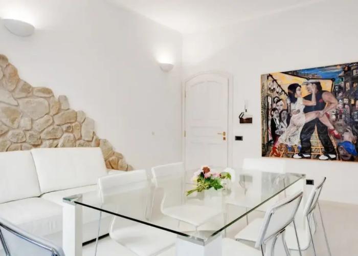 Sarzana White Apartment nel Centro Storico