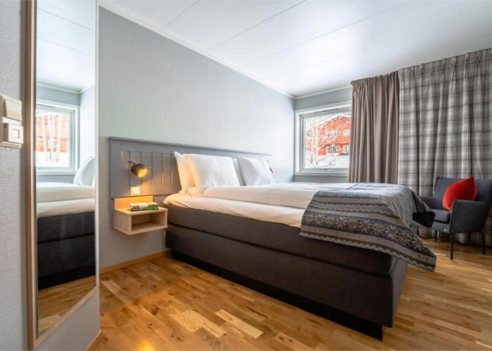 Birkebeineren Hotel & Apartments