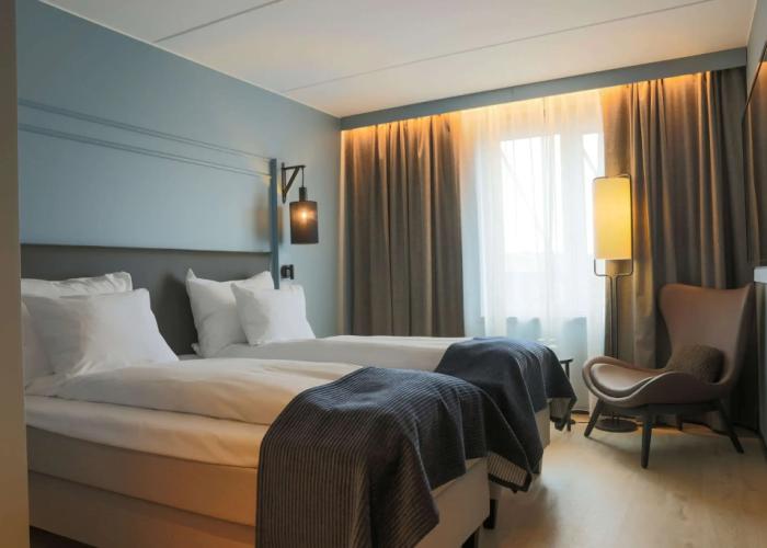 Home Hotel 1624