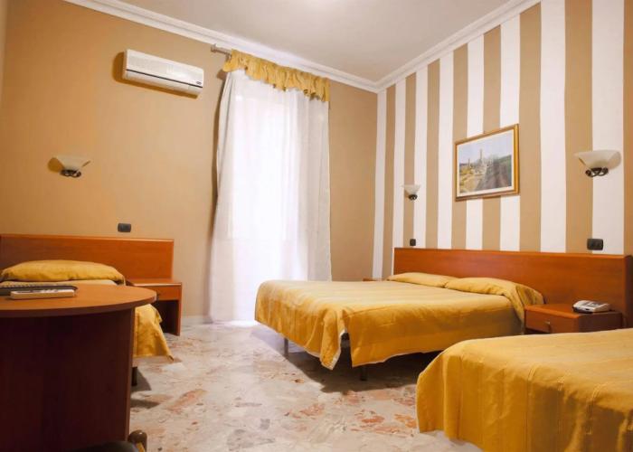 Kolymbetra Bed and Breakfast
