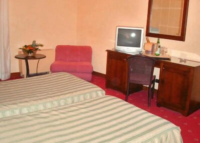 Hotel Akrabello