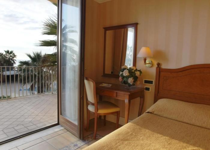 Dioscuri Bay Palace Hotel