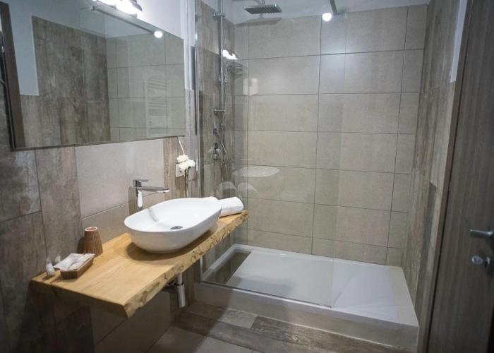 B&B Sorahnia Design House
