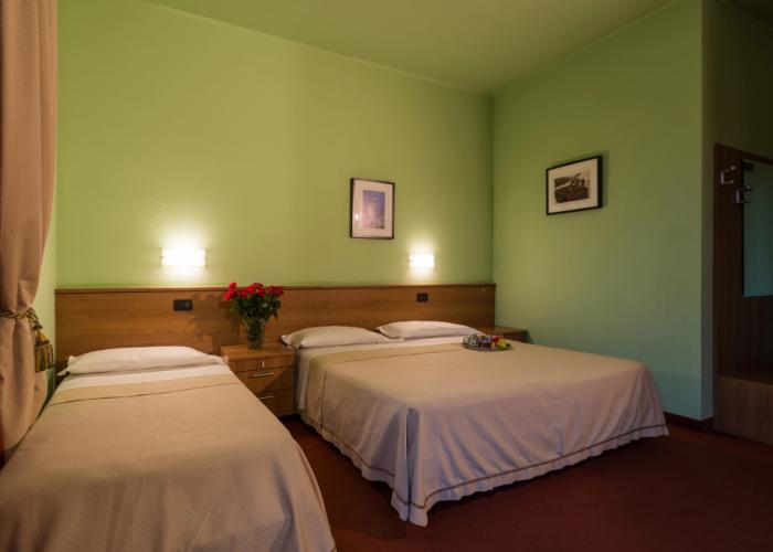 Hotel Lux