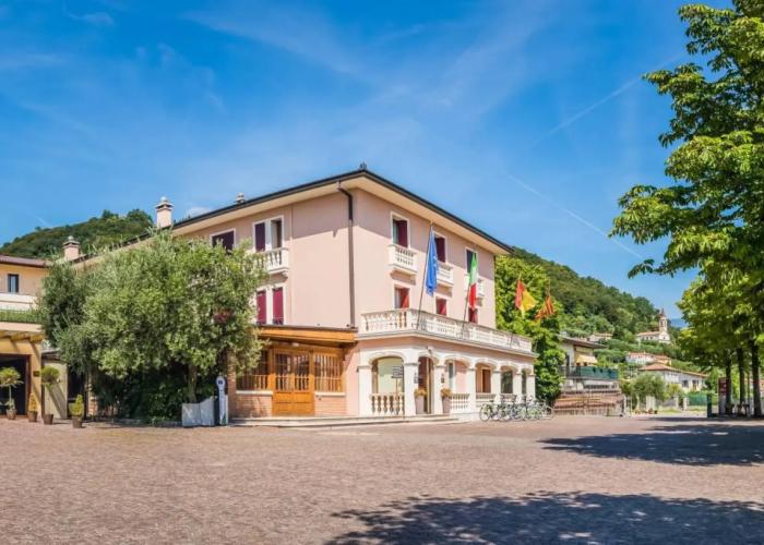 Hotel Alla Corte
