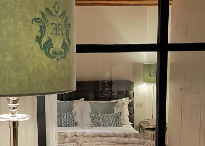 Elegance Room