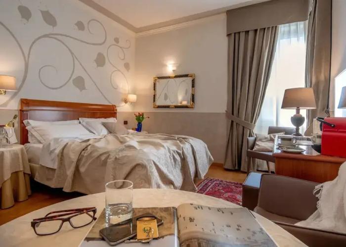 Hotel Ambasciatori