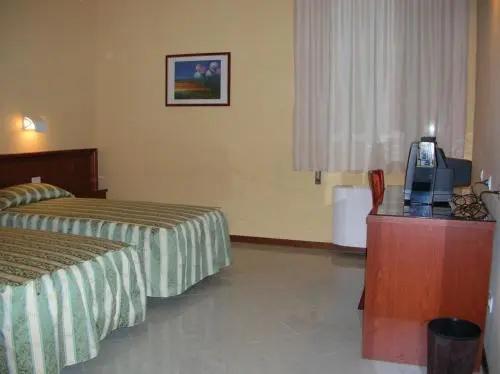 Hotel Industria
