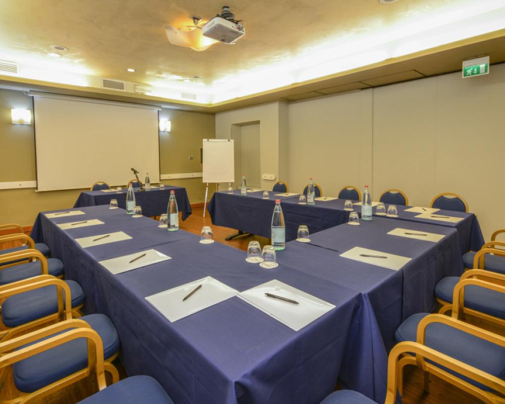 фото Hotel Master