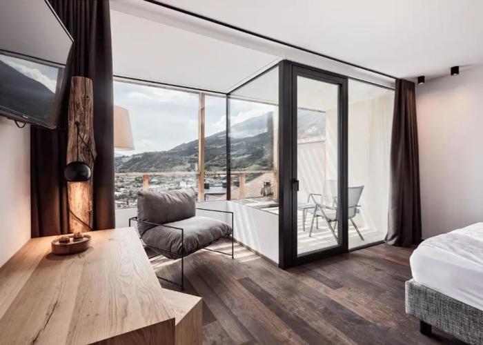 Haller Suites & Restaurant