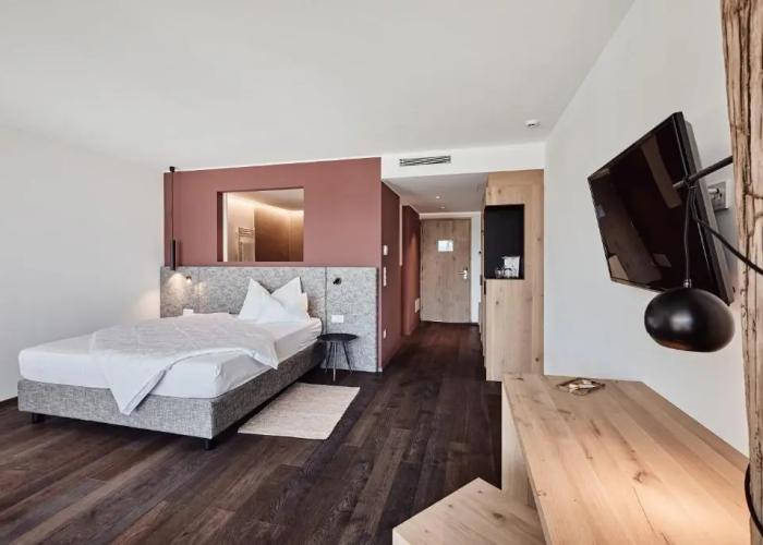 Haller Suites & Restaurant