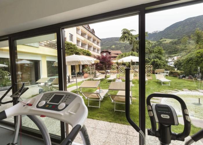 Dominik Alpine City Wellness Hotel