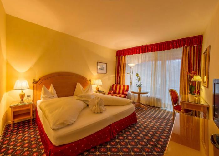 Dominik Alpine City Wellness Hotel