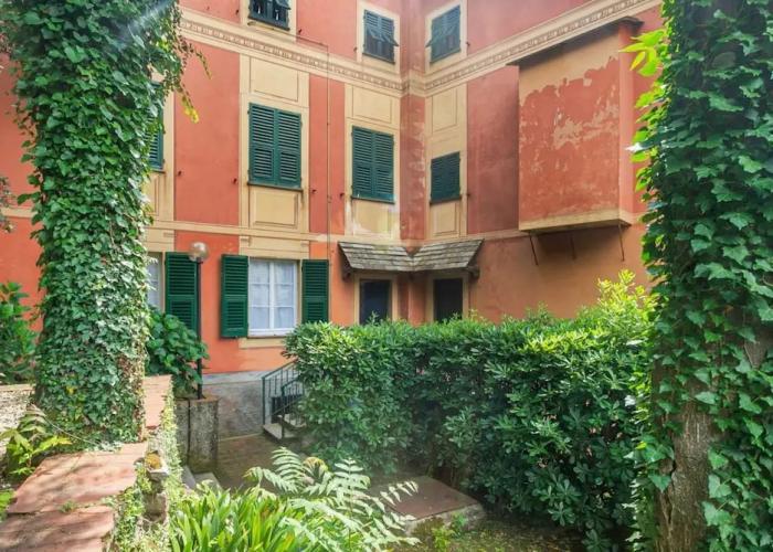 Camogli Bright Apartment with Parking