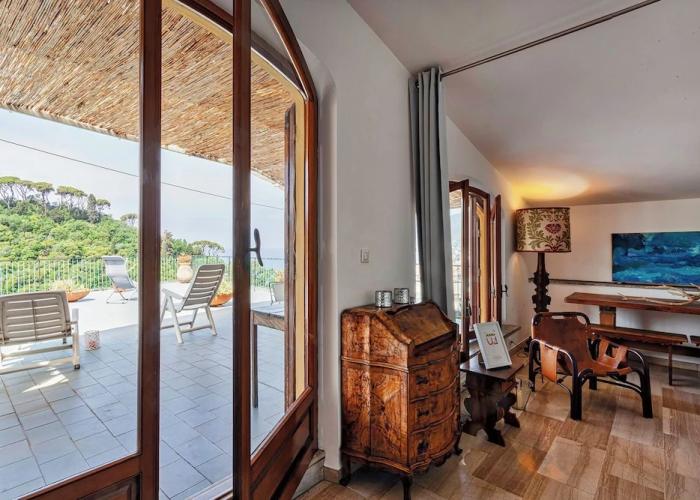 Stunning Sea View Apartment in Camogli