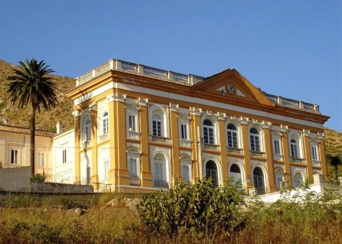 Caserta Deluxe Bis
