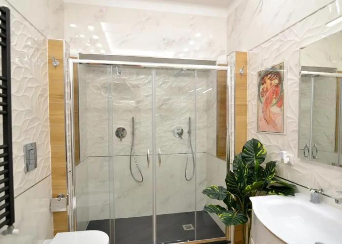 Caserta Deluxe Bis
