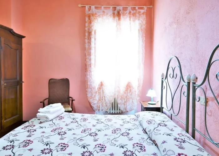 Rustic Holiday Home in Citta di Castello With Swimming Pool