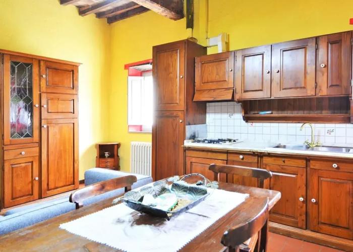 Rustic Holiday Home in Citta di Castello With Swimming Pool