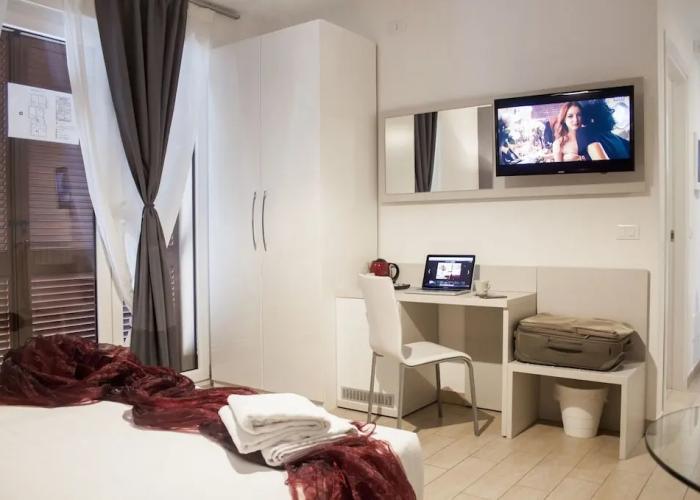 Hotel RossoVino Como