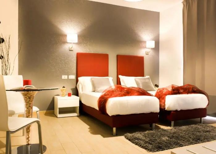 Hotel RossoVino Como