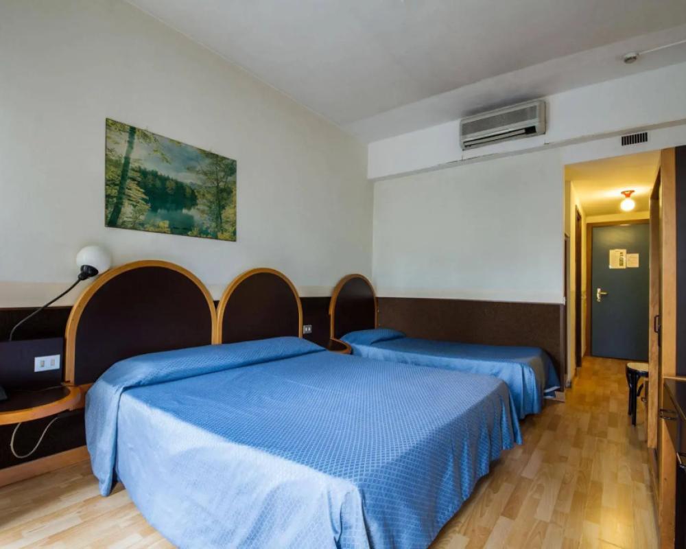 фото B&B Hotel Como Baradello