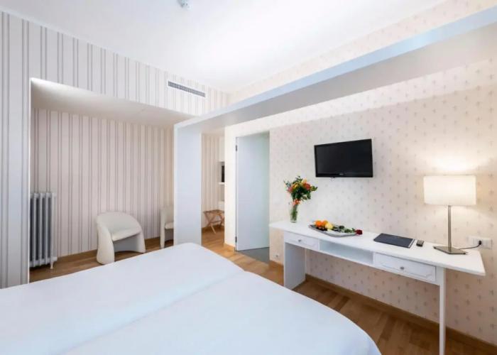Metropole Suisse Hotel