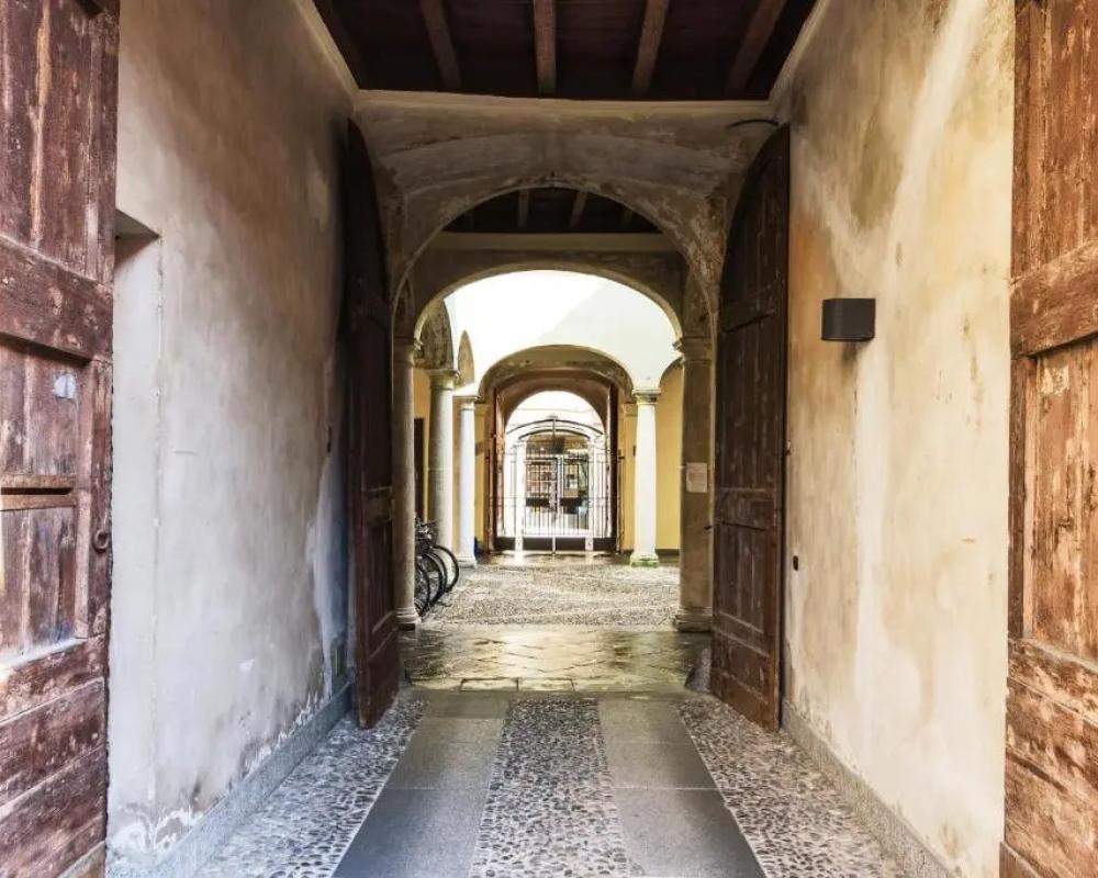 фото Via Rusconi10