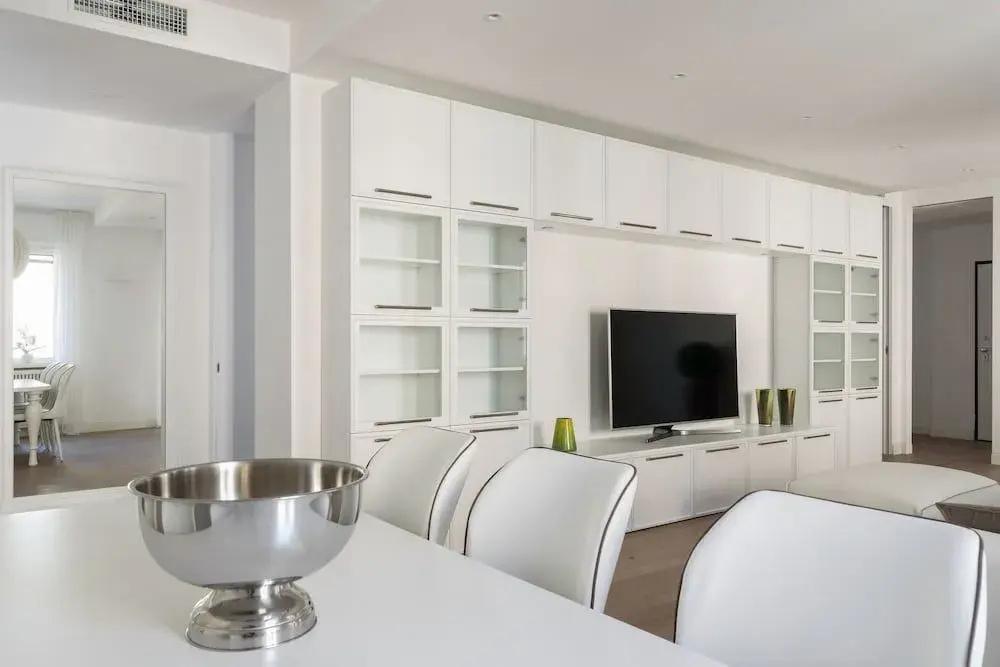 фото Pure White