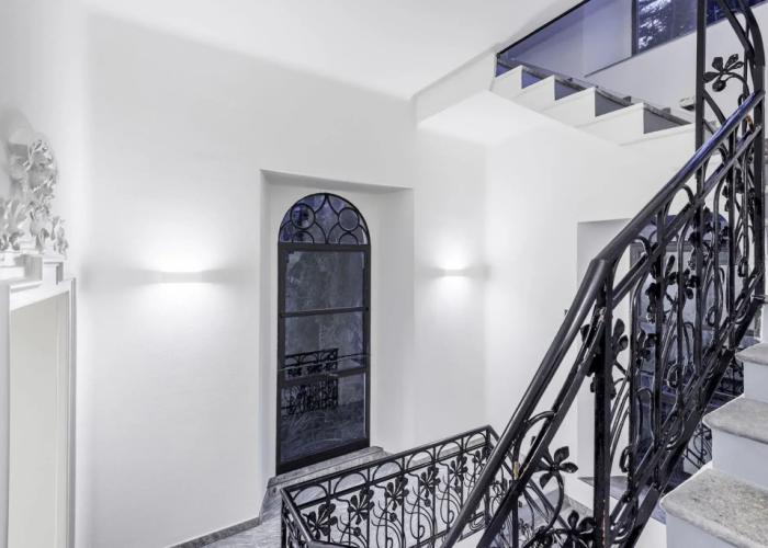 Villa Liberty - Lake Como Rooms & SPA