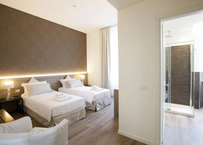 Villa Liberty - Lake Como Rooms & SPA