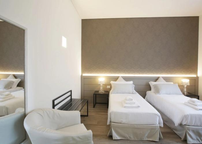Villa Liberty - Lake Como Rooms & SPA