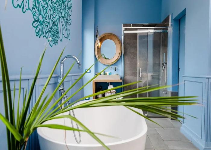 Bello Lake Como Suites