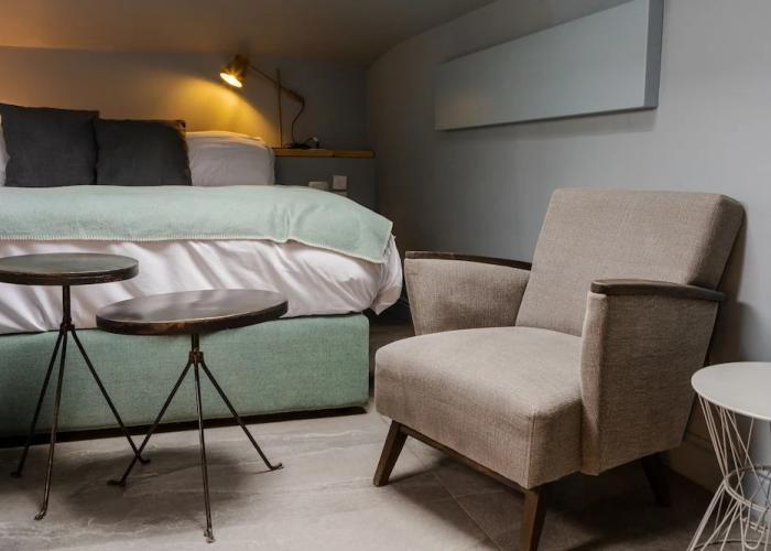 Bello Lake Como Suites