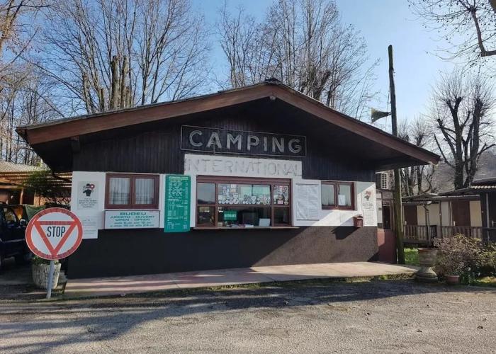 International Camping No Stress