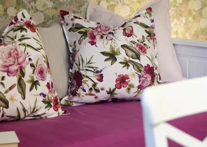 JOIVY Flowers Apartment 25