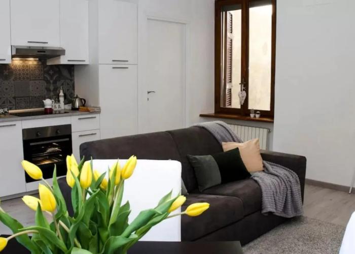 JOIVY Cute 1-bedroom flat next to Lake Como