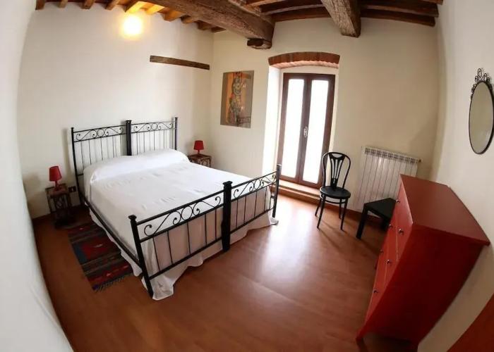 B&B Stradivari
