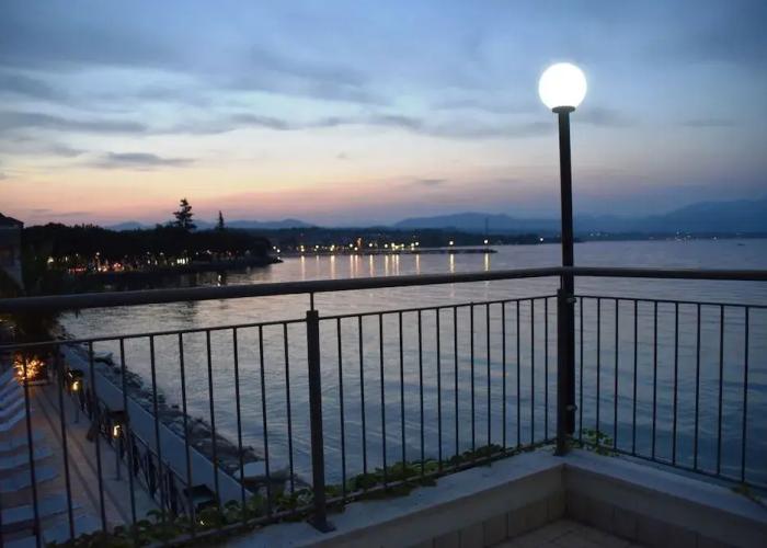 Residenza Miralago