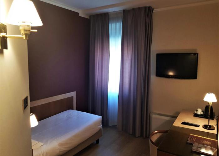 Hotel Astra Ferrara