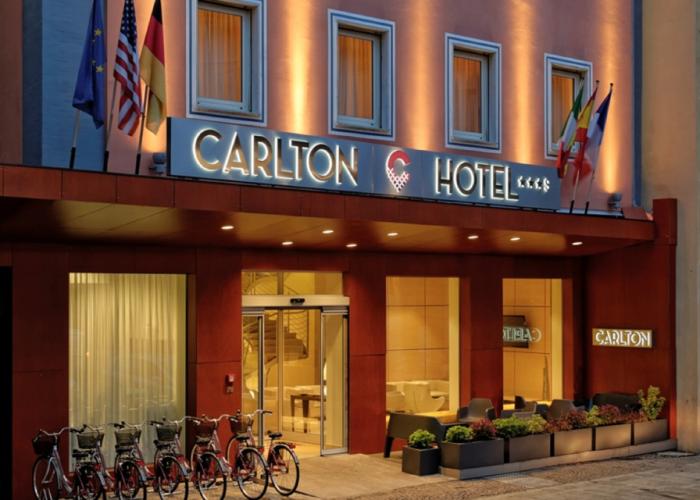 Hotel Carlton