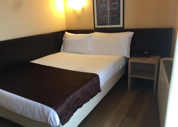 Hotel Carlton