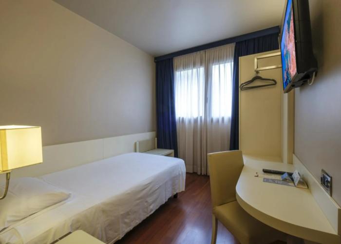 Hotel Touring