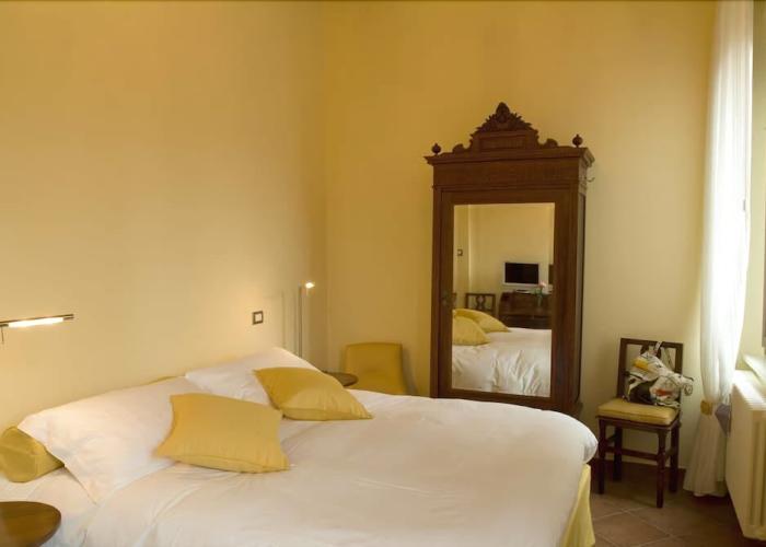 Ada Bed and Breakfast