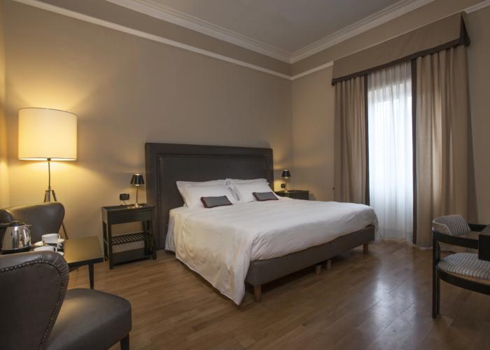 Ambasciatori Place Hotel