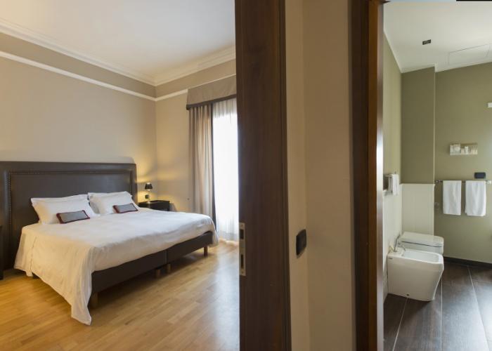 Ambasciatori Place Hotel